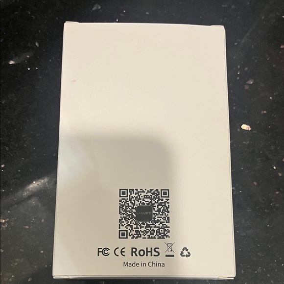 Smartwatch with Pink Band - Picture 2 of 2